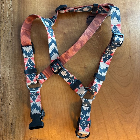 Leeds medium sized dog step in harness. - Picture 2 of 2